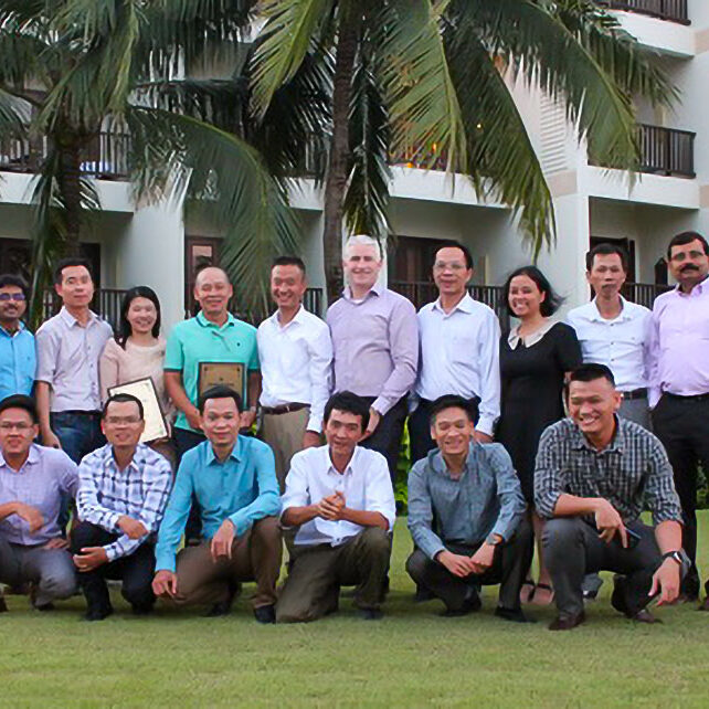 Final Control Meeting in Danang from Sep 21-22, 2017: - Review business activity FY17 - Review business plan FY18 - Award the certificates to Toan Thang Engineering Corp “Asia Pacific Eceeding Lifecycle Serrvice Booking 2017” and “Asia Pacific Most Improved LBP 2017”