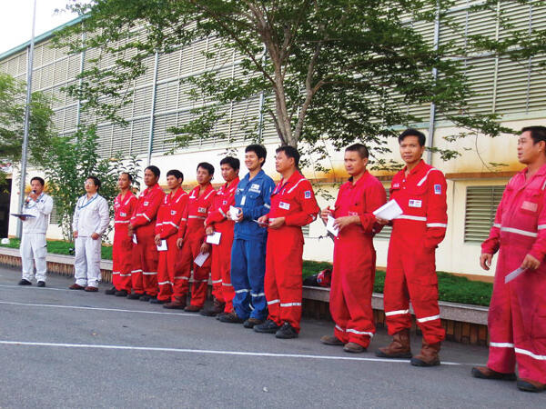 Valves Service at Site for 3rd Turnaround BINH SON REFINERY
