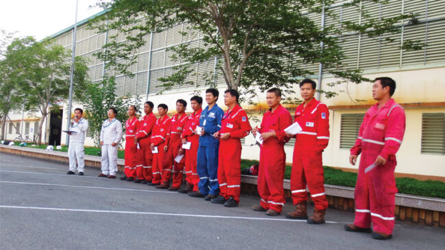 Valves Service at Site for 3rd Turnaround BINH SON REFINERY